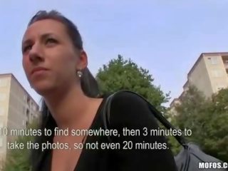 Tjekkisk datter terra søt paid til knulling