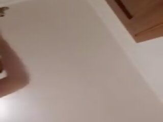 Enticing dochter masturberen webcam
