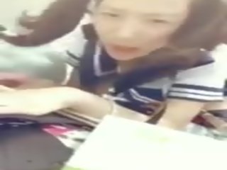 Kinietiškas jaunas universitetas studentas prikaltas 2: nemokamai seksas video video 5e