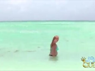 Rondborstig kali westen in haar terrific zwemmen slijtage plagen: gratis seks film 16